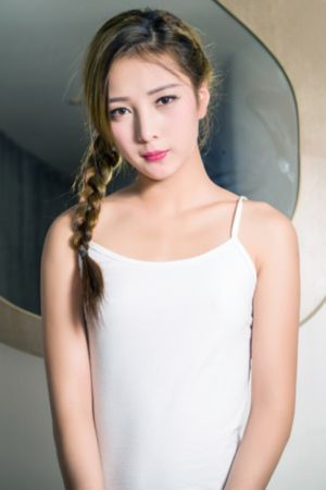 女机械人电影