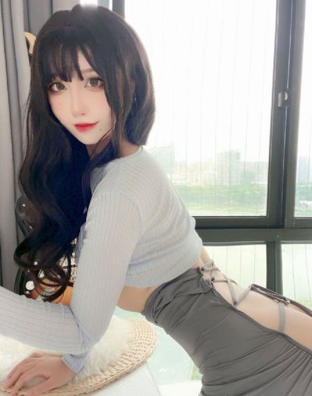 不穿内衣的瑜伽教练在线观看